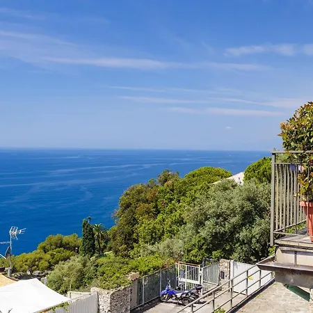 Polanesi Sea View *