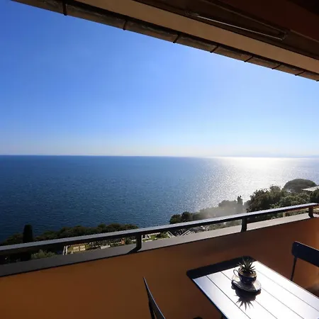 Apartment Polanesi Sea View